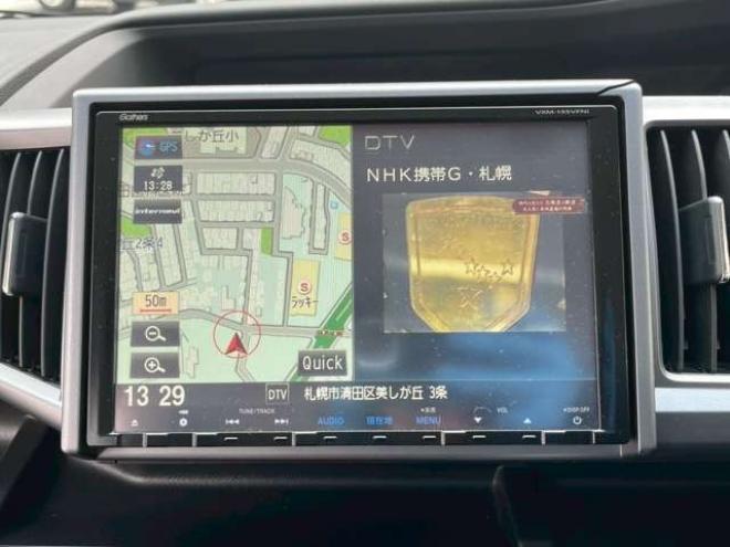 ステップワゴン2.0 スパーダ Z クールスピリット 4WD　純正地デジナビ　エンジンスターター　クルーズコントロール　フリップダウン　ABS　パワステ　パワーウィンドウ　キーレスエントリー　スマートキー　3列シート　両側電動スライドドア　社外アルミ 2000