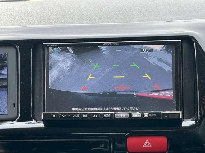 ハイエース2.7 GL ロング ミドルルーフ 4WD　10人乗り　パワステ　パワーウィンドウ　エアコン　社外ナビ　後席モニター　キーレスエントリー　片側スライドドア　盗難防止装置　フロントモデリスタ 2700