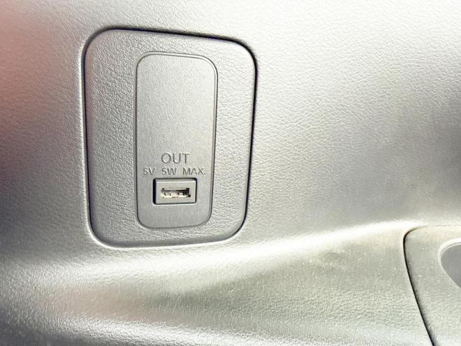 セレナ2.0ハイウェイスター 4WD ローンが不安な方＜優遇ローン＞ 4WD 2000 5Dr　本州仕入 寒冷地仕様 ユーザー買取車　インテリジェントルームミラー　プロパイロット　ハンズフリーパワスラ　両側パワスラ　電動パーキング　ドラレコ　アラウンドビューモニター　ETC