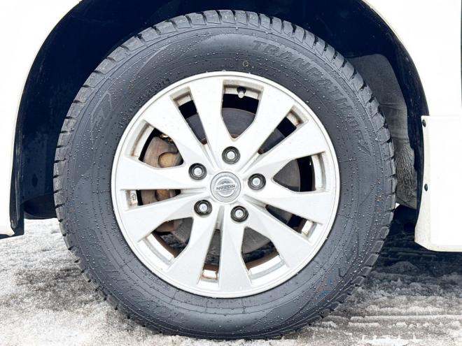 セレナ2.0ハイウェイスター 4WD ローンが不安な方＜優遇ローン＞ 4WD 2000 5Dr　本州仕入 寒冷地仕様 ユーザー買取車　インテリジェントルームミラー　プロパイロット　ハンズフリーパワスラ　両側パワスラ　電動パーキング　ドラレコ　アラウンドビューモニター　ETC