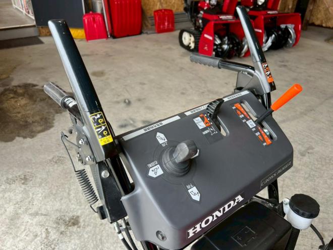 除雪機ホンダ　HSS760n（JX）クロスオーガー