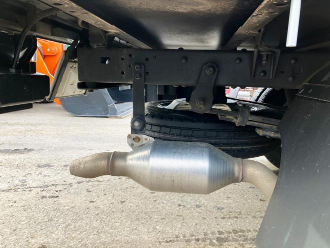 ダイナ中古　4WD