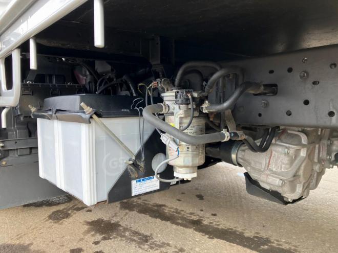 ダイナ中古　4WD