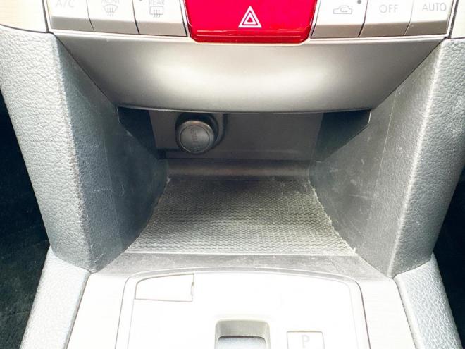 レガシィツーリングワゴン2.5i Lパッケージ 4WD　ローンが不安な方＜優遇ローン＞　本州仕入　1年保証　社外ナビ　フルセグTV