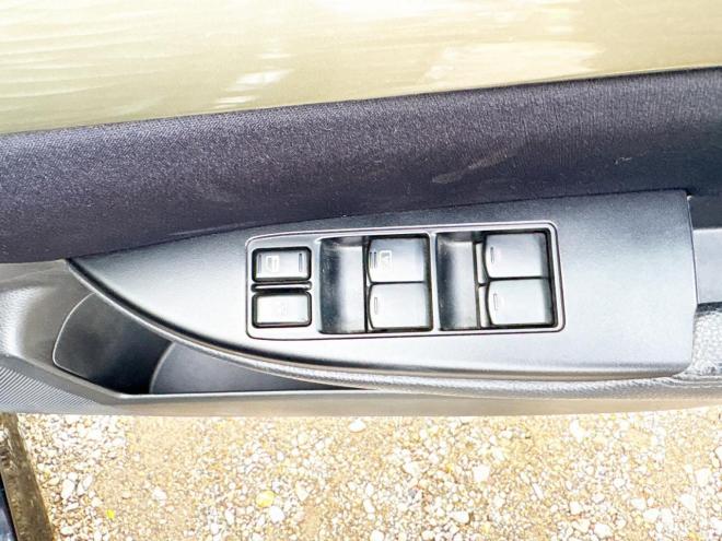 レガシィツーリングワゴン2.5i Lパッケージ 4WD　ローンが不安な方＜優遇ローン＞　本州仕入　1年保証　社外ナビ　フルセグTV