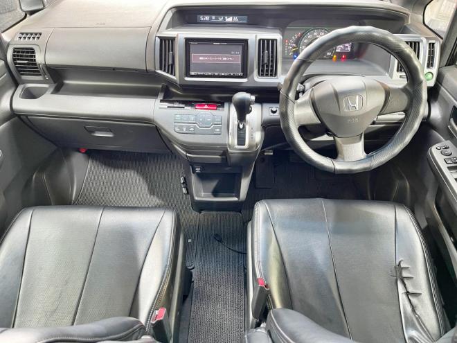 ステップワゴン2.0L 4WD 5年保証 スマキー 両側パワスラ エンスタ ナビTV 寒冷地仕様 禁煙 車検整備2年付 修復歴無