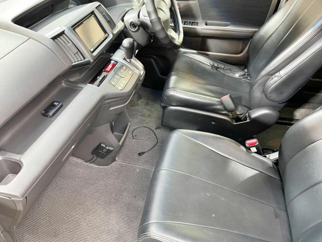 ステップワゴン2.0L 4WD 5年保証 スマキー 両側パワスラ エンスタ ナビTV 寒冷地仕様 禁煙 車検整備2年付 修復歴無