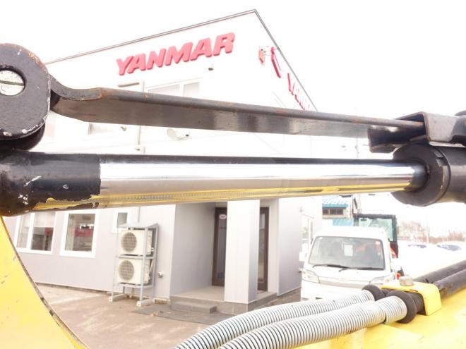 バックホーヤンマー　VIO17　バケット容量0.06m3