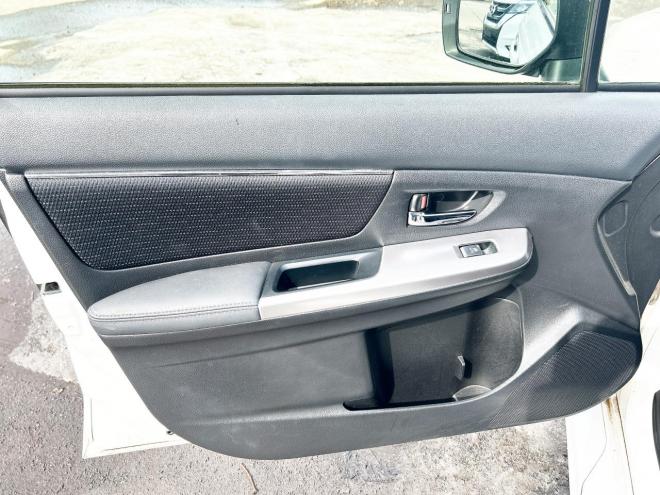 レヴォーグ1.6GTアイサイト 4WD　ローンが不安な方＜優遇ローン＞本州仕入　寒冷地仕様　アイサイト　ターボ車 4WD