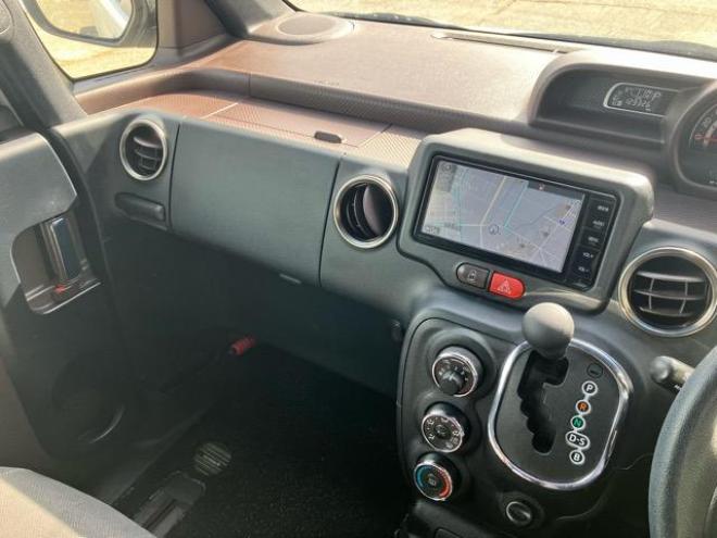 スペイドF クィーン 4WD 1500 4Dr