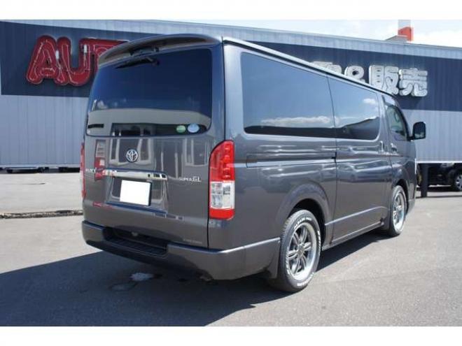 ハイエースバン2.8 スーパーGL ダークプライムII ロングボディ ディーゼルターボ 4WD　415COBRA　クリーンルック3 Fスポイラー&BY2Neoボンネット&ステージ2ルーフスポイラー&バッドラッカー17インチAW&フラットベッドキット　ヨコハマPARADA215/60R17　両側パワースライドドア　デジタルインナー 2800