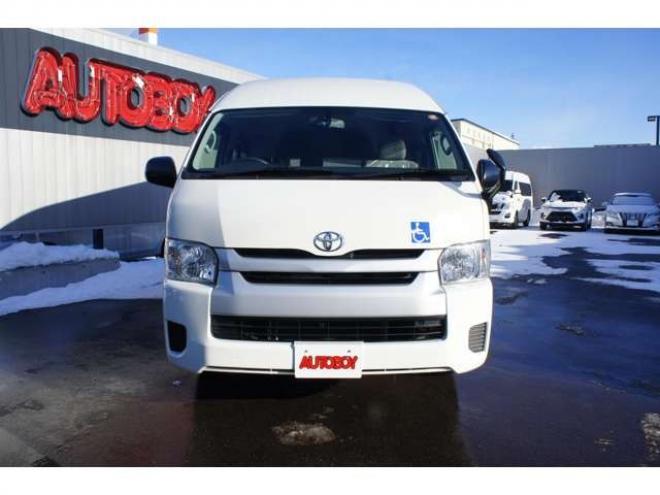 レジアスエース2.7 ウェルキャブ Bタイプ スーパーロング 4WD　ワンオーナー　純正メモリーナビTV　Bカメラ　車いす移動車　車いす2基固定装置付き　9人乗り　リア電動リフト　寒冷地仕様 福祉車両 2700