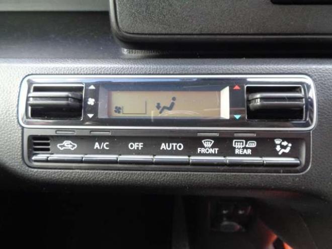 ワゴンRハイブリッド FZ セーフティパッケージ装着車 4WD　ワンオーナー車　全方位モニター　スマートキー　社外ナビ　新品シートカバー 660