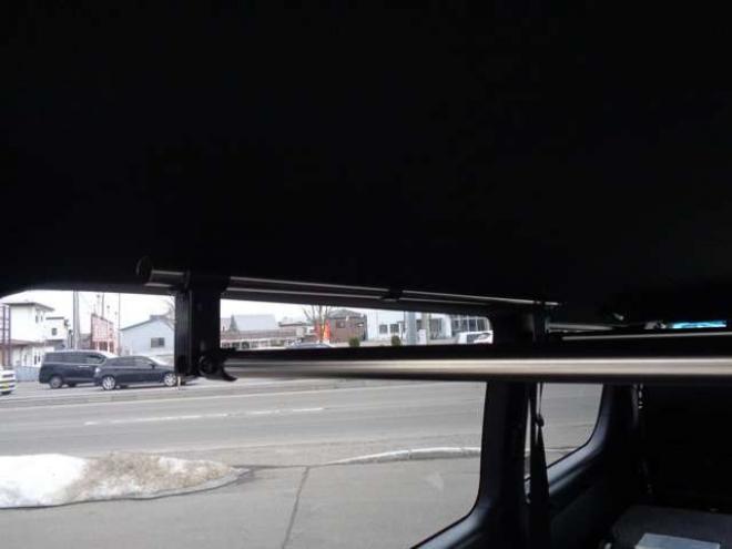 レジアスエース2.8 スーパーGL ダークプライムII ロングボディ ディーゼルターボ 4WD　415COBRA　S-6ボンネット&クリーンルック3Fリップ&ステージ2ルーフスポイラー&バッドラッカーSD-6　17インチAW　ヨコハマPARADA215/60R17　両側パワースライドドア　ETC　社外コンソールBOX　ベットキット 2800