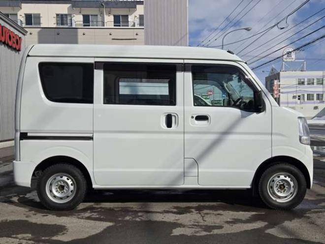 スクラムPA ハイルーフ 5AGS車　チョイcam豊　ベッドキッド　パートタイム4WD　2速発進モード　キーレス　マニュアルエアコン　KENWOOD7インチSDナビ　フルセグTV　Bluetooth　CD/DVD　FM/AM　ドライブレコーダー 660