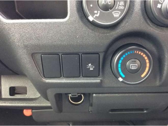 ハイエースバン2.8 DX ロング GLパッケージ ディーゼルターボ 4WD　キーレス　両側スライドドア　フロントフォグランプ　衝突被害軽減システム　車線逸脱防止　横滑り防止装置　パワーヒート　オートマチックハイビーム　バックカメラ　メモリナビ　フルセグTV　　電動格納ミラー 2800