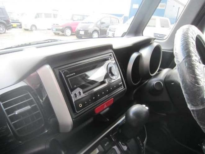 N-BOXカスタムG Lパッケージ 4WD　道外仕入れ パワスラドア プッシュスタート スマートキー HID フォグ ドアバイザー 純正アルミ 車検令和9年9月 1年間走行無制限保証付 660
