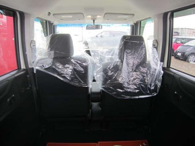 N-BOXカスタムG Lパッケージ 4WD　道外仕入れ パワスラドア プッシュスタート スマートキー HID フォグ ドアバイザー 純正アルミ 車検令和9年9月 1年間走行無制限保証付 660