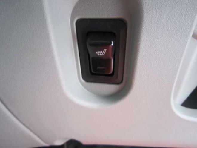 iビバーチェ 4WD　4WD スマートキー エンジンスターター シートヒーター ドアバイザー プライバシーガラス 社外アルミ Bカメラ スタッドレス+ホイールセット積込み 1年間走行無制限保証付 660