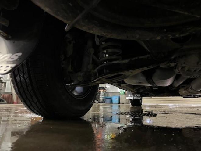 デリカＤ：５　Ｇパワーパッケージ　本州仕入　寒冷地仕様　禁煙車　両側パワースライドドア　エクストリーム１６インチＡＷ＋ＮＥＯＬＩＮホワイトレター　新品ＪＡＯＳブラックマッドガード　アルパイン製リアグリップダウンモニター　ストラーダナビ 4WD 2400 5Dr