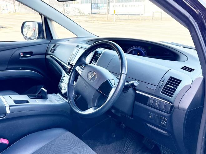 エスティマハイブリッドハイブリッド2.4アエラス プレミアムED 4WD　ローンが不安な方＜優遇ローン＞　本州仕入　ナビTV　純正8型ナビ　後席モニター 4WD 2400 5Dr