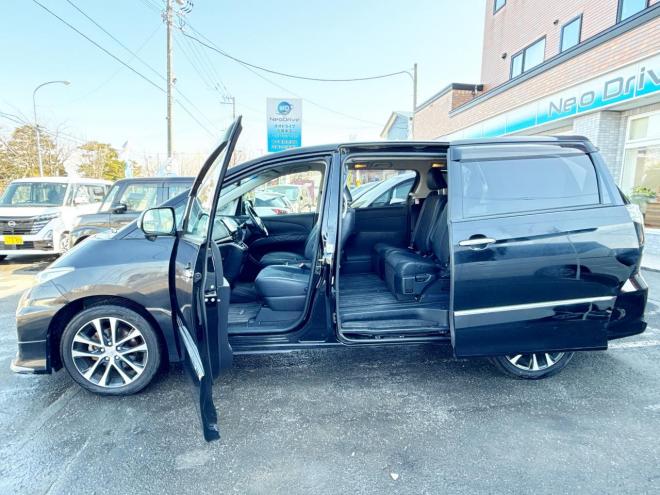 エスティマ2.4アエラス プレミアム エディション 4WD ローンが不安な方＜優遇ローン＞ 本州仕入　モデリスタエアロ 純正ナビTV　後席モニター 4WD 2400 5Dr