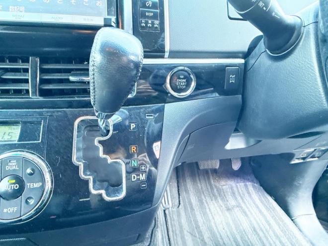 エスティマ2.4アエラス プレミアム エディション 4WD ローンが不安な方＜優遇ローン＞ 本州仕入　モデリスタエアロ 純正ナビTV　後席モニター 4WD 2400 5Dr