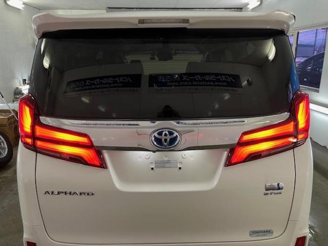 アルファードハイブリッドＳＲ　Ｃパッケージ　本州仕入　寒冷地仕様　禁煙車　純正ブラックレザーシート　両側パワースライドドア　パワーバックドア　純正１７インチＡＷ　社外１６ＡＷ＋スタッドレスタイヤ付　純正ナビ　Ｂｌｕｅｔｏｏｔｈオーディオ　ＥＴＣ 4WD 2500 5Dr