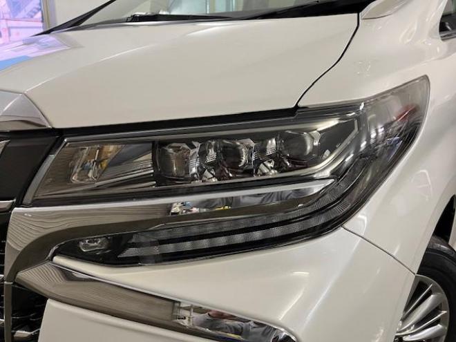 アルファードハイブリッドＳＲ　Ｃパッケージ　本州仕入　寒冷地仕様　禁煙車　純正ブラックレザーシート　両側パワースライドドア　パワーバックドア　純正１７インチＡＷ　社外１６ＡＷ＋スタッドレスタイヤ付　純正ナビ　Ｂｌｕｅｔｏｏｔｈオーディオ　ＥＴＣ 4WD 2500 5Dr