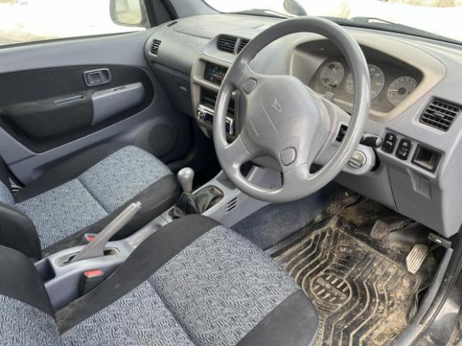 テリオスキッドエアロダウン 4WD 660 5Dr