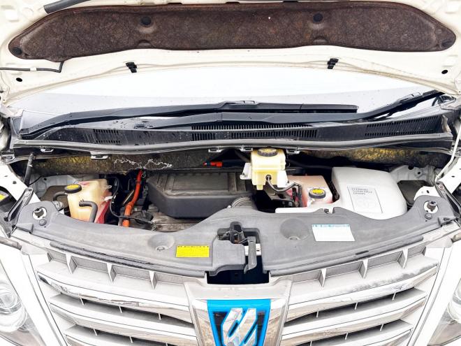 アルファードハイブリッドハイブリッド2.4SR 4WD　ローンが不安な方＜優遇ローン＞　本州仕入 ダブルサンルーフ　純正SDナビTV　両側パワースライド 4WD 2400 5Dr