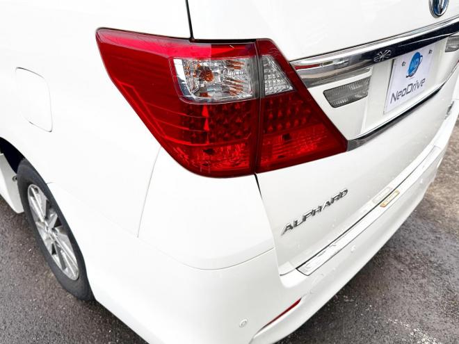 アルファードハイブリッドハイブリッド2.4SR 4WD　ローンが不安な方＜優遇ローン＞　本州仕入 ダブルサンルーフ　純正SDナビTV　両側パワースライド 4WD 2400 5Dr