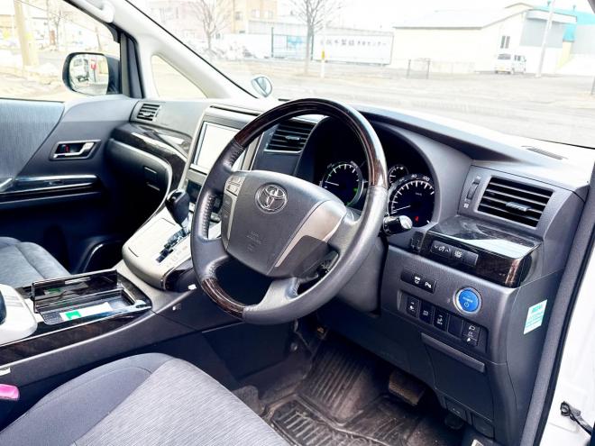 アルファードハイブリッドハイブリッド2.4SR 4WD　ローンが不安な方＜優遇ローン＞　本州仕入 ダブルサンルーフ　純正SDナビTV　両側パワースライド 4WD 2400 5Dr