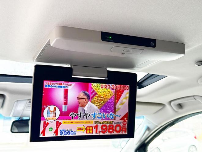 アルファードハイブリッドハイブリッド2.4SR 4WD　ローンが不安な方＜優遇ローン＞　本州仕入 ダブルサンルーフ　純正SDナビTV　両側パワースライド 4WD 2400 5Dr