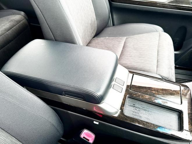 アルファードハイブリッドハイブリッド2.4SR 4WD　ローンが不安な方＜優遇ローン＞　本州仕入 ダブルサンルーフ　純正SDナビTV　両側パワースライド 4WD 2400 5Dr