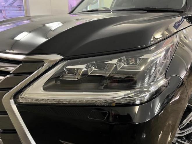 レクサスＬＸ５７０　本州仕入　寒冷地仕様　禁煙車　クリフォードセキュリティ　純正２１インチＡＷ　社外１８ＡＷ＋スタッドレスタイヤ付　純正ブラックレザーシート　ヘッドアップディスプレイ　全方位パノラミックビューモニター 4WD 5700 5Dr