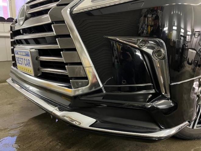 レクサスＬＸ５７０　本州仕入　寒冷地仕様　禁煙車　クリフォードセキュリティ　純正２１インチＡＷ　社外１８ＡＷ＋スタッドレスタイヤ付　純正ブラックレザーシート　ヘッドアップディスプレイ　全方位パノラミックビューモニター 4WD 5700 5Dr