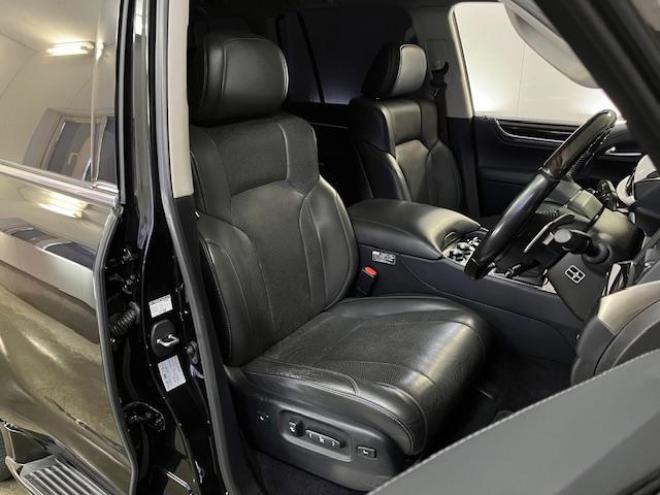 レクサスＬＸ５７０　本州仕入　寒冷地仕様　禁煙車　クリフォードセキュリティ　純正２１インチＡＷ　社外１８ＡＷ＋スタッドレスタイヤ付　純正ブラックレザーシート　ヘッドアップディスプレイ　全方位パノラミックビューモニター 4WD 5700 5Dr