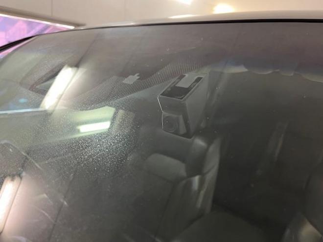 レクサスＬＸ５７０　本州仕入　寒冷地仕様　禁煙車　クリフォードセキュリティ　純正２１インチＡＷ　社外１８ＡＷ＋スタッドレスタイヤ付　純正ブラックレザーシート　ヘッドアップディスプレイ　全方位パノラミックビューモニター 4WD 5700 5Dr