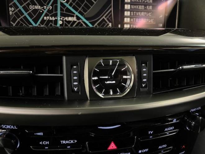 レクサスＬＸ５７０　本州仕入　寒冷地仕様　禁煙車　クリフォードセキュリティ　純正２１インチＡＷ　社外１８ＡＷ＋スタッドレスタイヤ付　純正ブラックレザーシート　ヘッドアップディスプレイ　全方位パノラミックビューモニター 4WD 5700 5Dr
