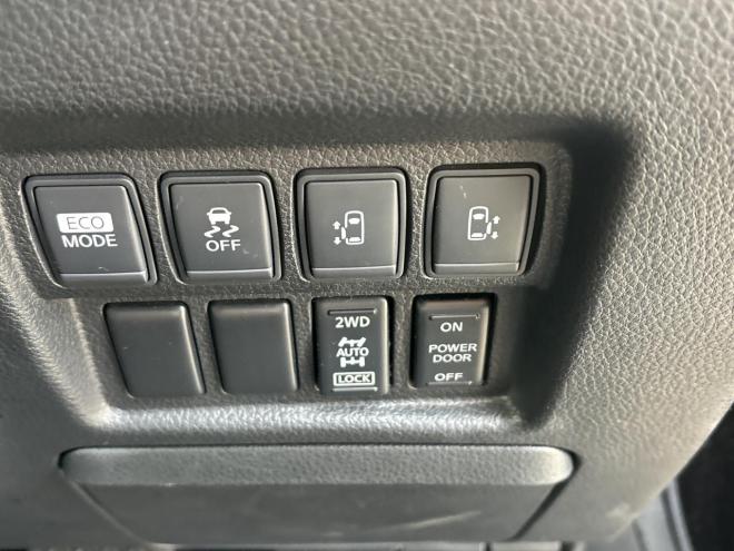 エルグランド2.5 250ハイウェイスター 4WD　ローンが不安な方＜優遇ローン＞本州仕入 1年保証　寒冷地仕様