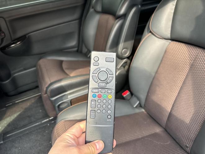 エルグランド2.5 250ハイウェイスター 4WD　ローンが不安な方＜優遇ローン＞本州仕入 1年保証　寒冷地仕様