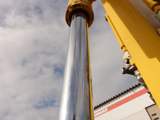 バックホーコマツ PC55MR-5N0  バケット容量0.20m3