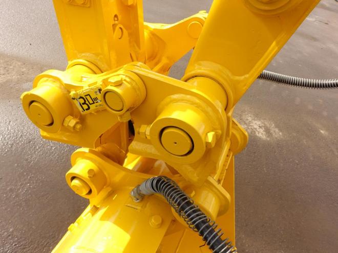 バックホーコマツ PC55MR-5N0  バケット容量0.20m3