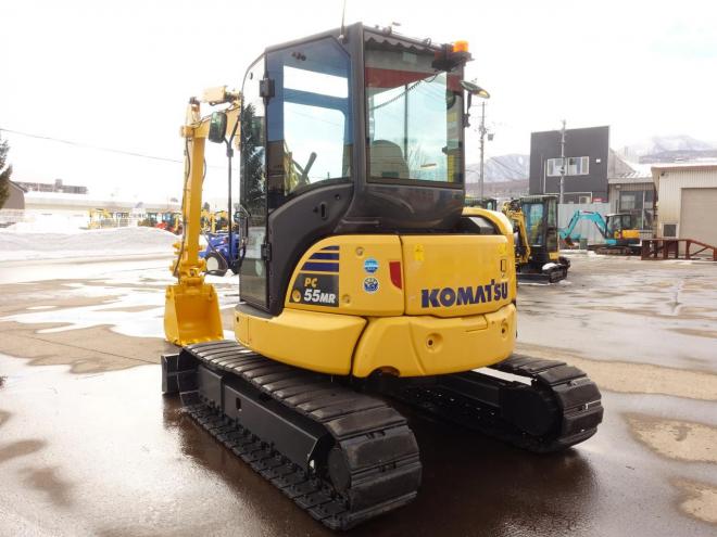 バックホーコマツ PC55MR-5N0  バケット容量0.20m3