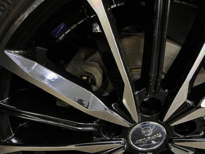 カローラルミオン１．８Ｓ　オンビーリミテッド　特別仕様車　寒冷地仕様　禁煙車　純正ブラックレザーシート　ＳＭＡＣＫ１７インチＡＷ　スタッドレスタイヤ付　純正ナビ　フルセグ地デジ　ＤＶＤ再生　Ｂｌｕｅｔｏｏｔｈオーディオ　バックカメラ　フロントガラス熱線 4WD 1800 5Dr