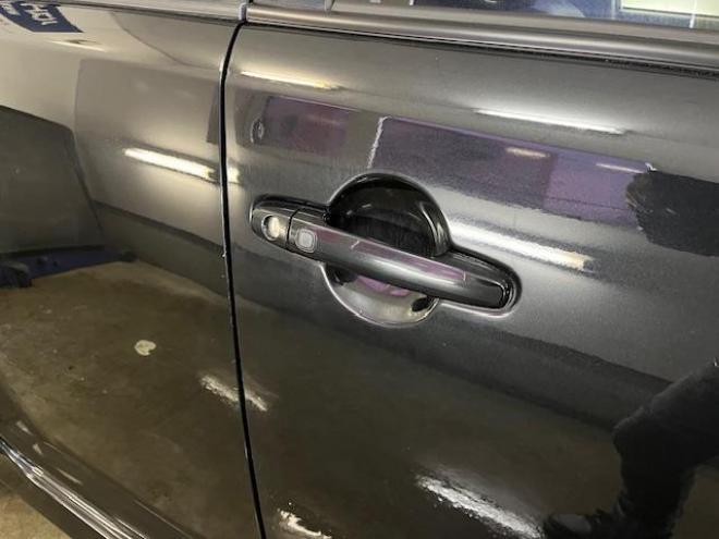 カローラルミオン１．８Ｓ　オンビーリミテッド　特別仕様車　寒冷地仕様　禁煙車　純正ブラックレザーシート　ＳＭＡＣＫ１７インチＡＷ　スタッドレスタイヤ付　純正ナビ　フルセグ地デジ　ＤＶＤ再生　Ｂｌｕｅｔｏｏｔｈオーディオ　バックカメラ　フロントガラス熱線 4WD 1800 5Dr