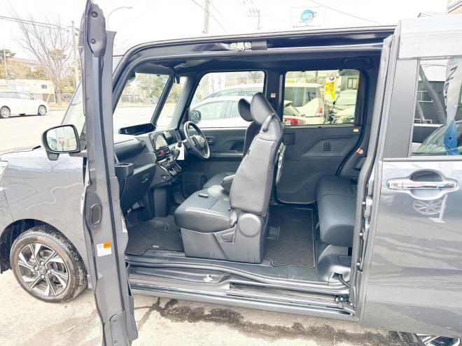 タント660カスタムX 4WD　ローンが不安な方＜優遇ローン＞　寒冷地仕様　純正ディスプレイオーディオ　両側パワースライドドア 4WD 660 5Dr