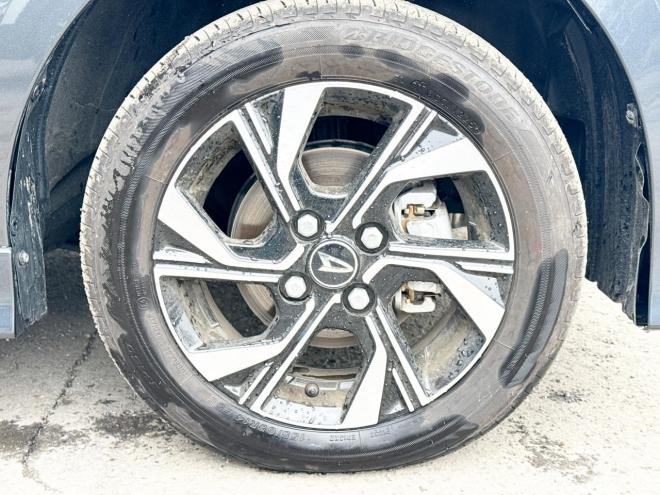 タント660カスタムX 4WD　ローンが不安な方＜優遇ローン＞　寒冷地仕様　純正ディスプレイオーディオ　両側パワースライドドア 4WD 660 5Dr