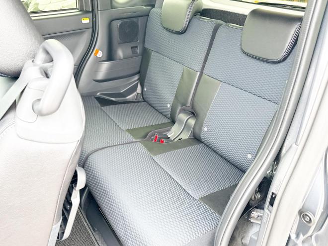 タント660カスタムX 4WD　ローンが不安な方＜優遇ローン＞　寒冷地仕様　純正ディスプレイオーディオ　両側パワースライドドア 4WD 660 5Dr